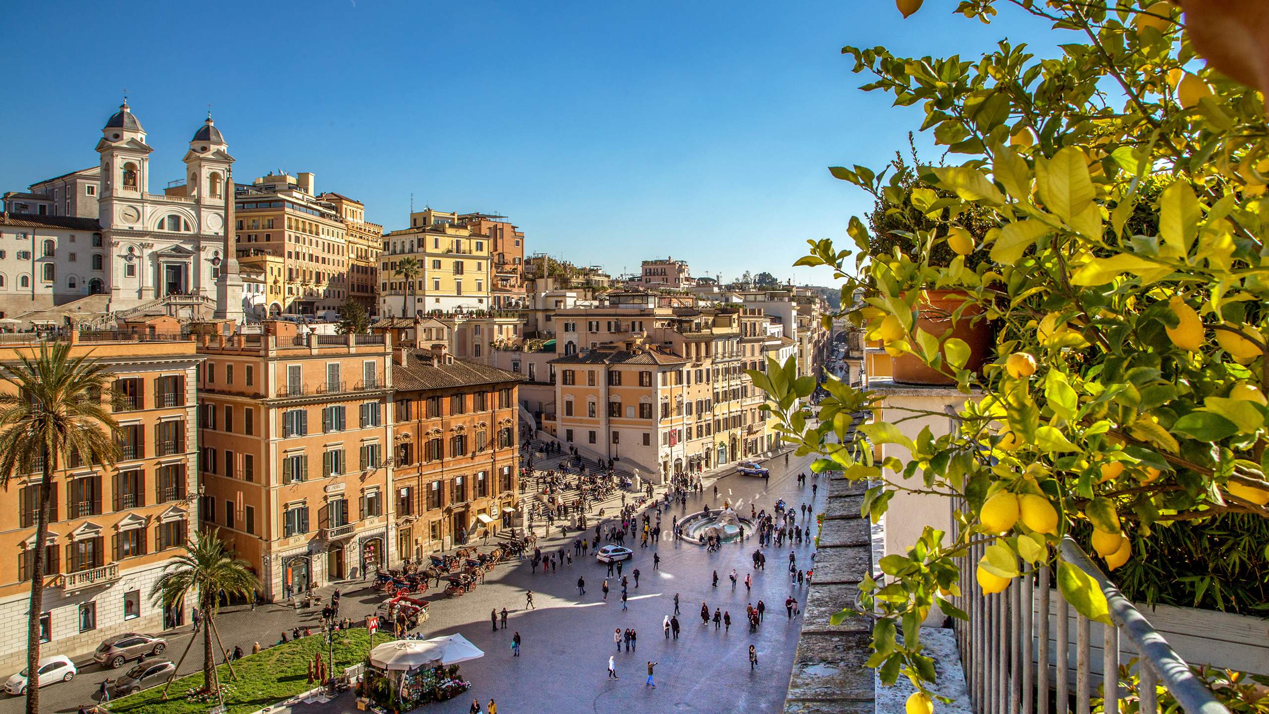 The-Inn-at-the-spanish-steps-Rome-senior-suite-view-17